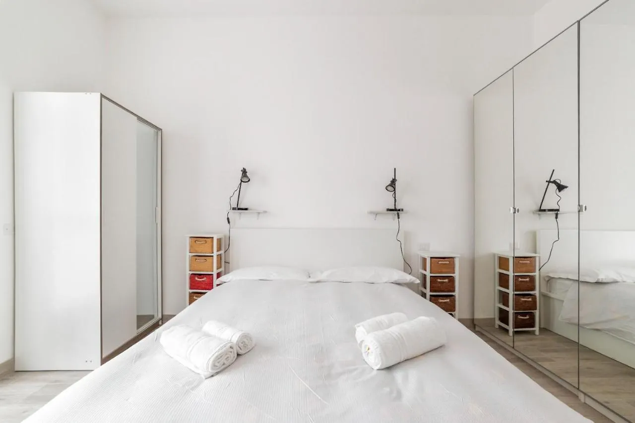 Sant'Ambrogio Bright Apartment With Terrace Milan 0*,  Italy