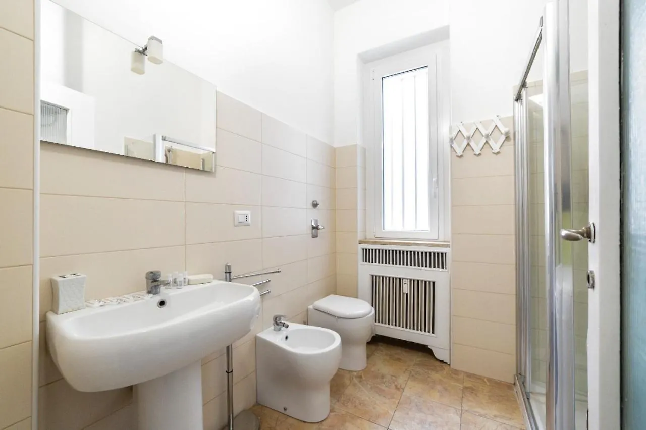 Sant'Ambrogio Bright Apartment With Terrace Milan